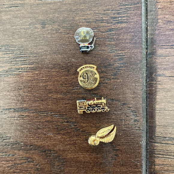 Origami owl Harry Potter charm necklace - Picture 3 of 11